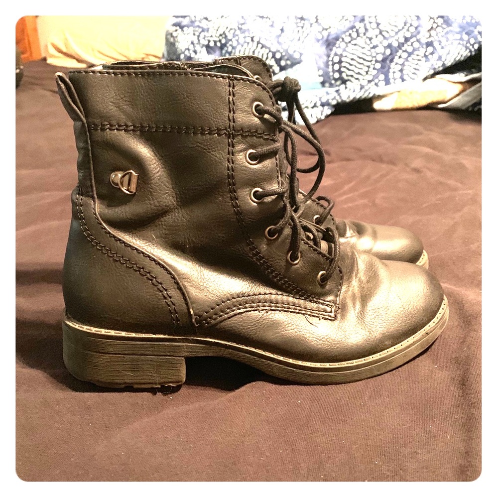 Military Boots